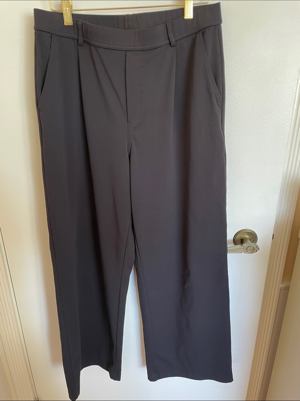 Halara Classic Black Dress Pants Size L